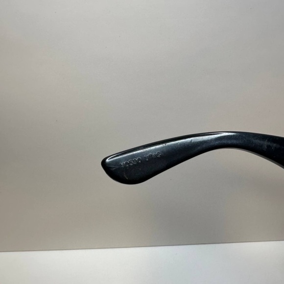 Vintage B&L Ray-Ban Wayfarer II Sunglasses – Made in USA - Picture 11 of 11